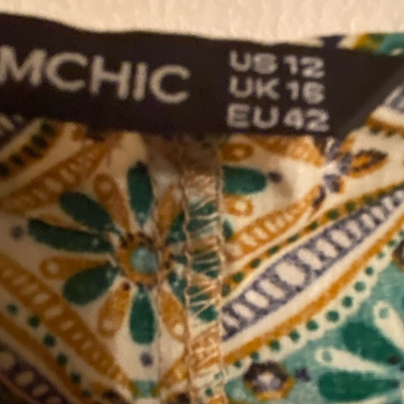 BloomChic Rayon Batwing Sleeve Tassels Trim Open Split Front Kimono, Size:12 - Picture 3 of 8